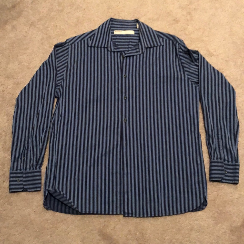 Perry Ellis button down shirt